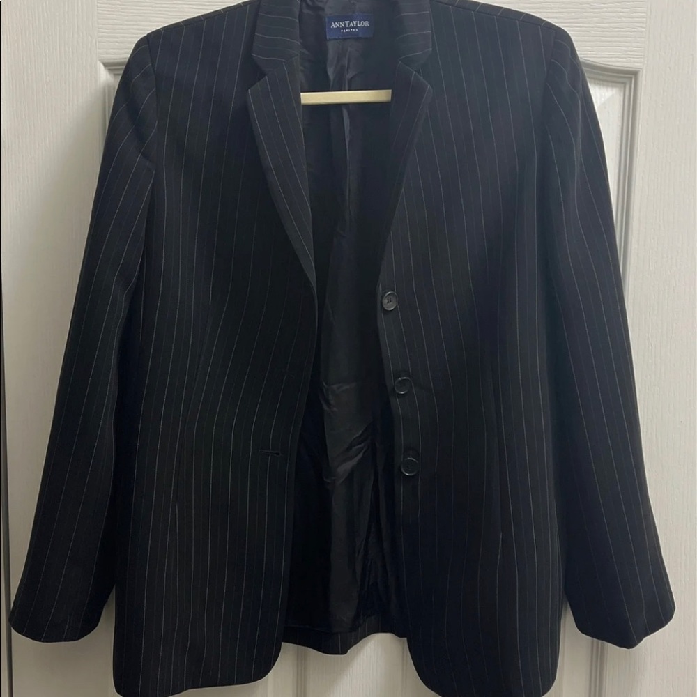 Ann Taylor 3 button pinstriped blazer